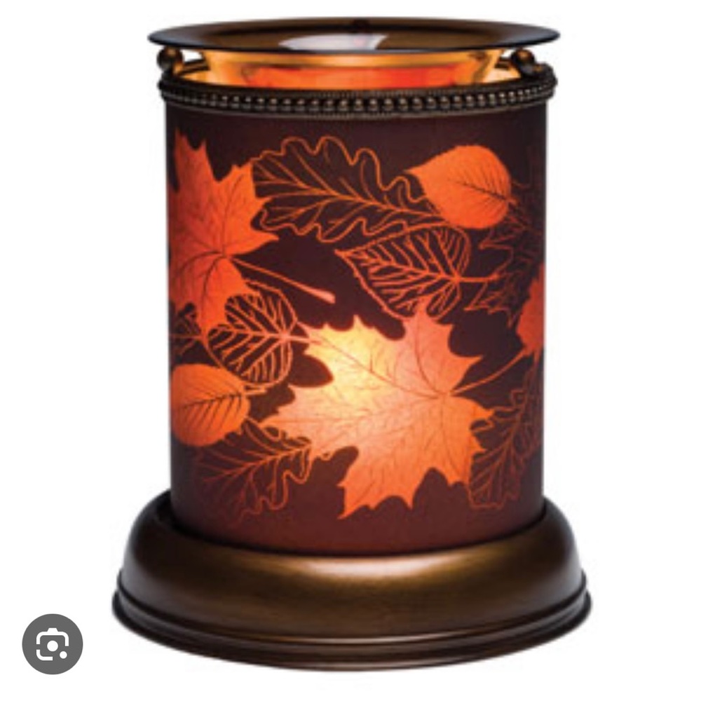 Scentsy Autumn Glow wax warmer